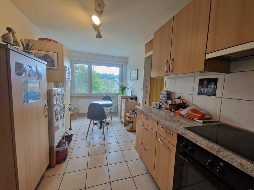 A Porrentruy bel appartement de 4.5 pièces avec ascenseur et balcon - photo 5