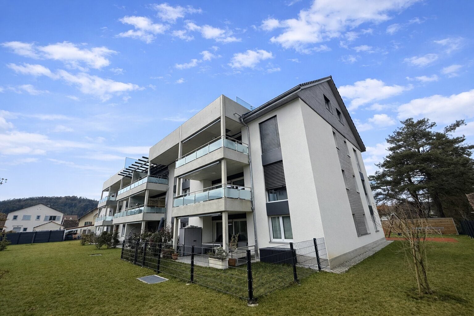 Magnifique attique de 5.5 pièces à louer à Courrendlin - photo 1