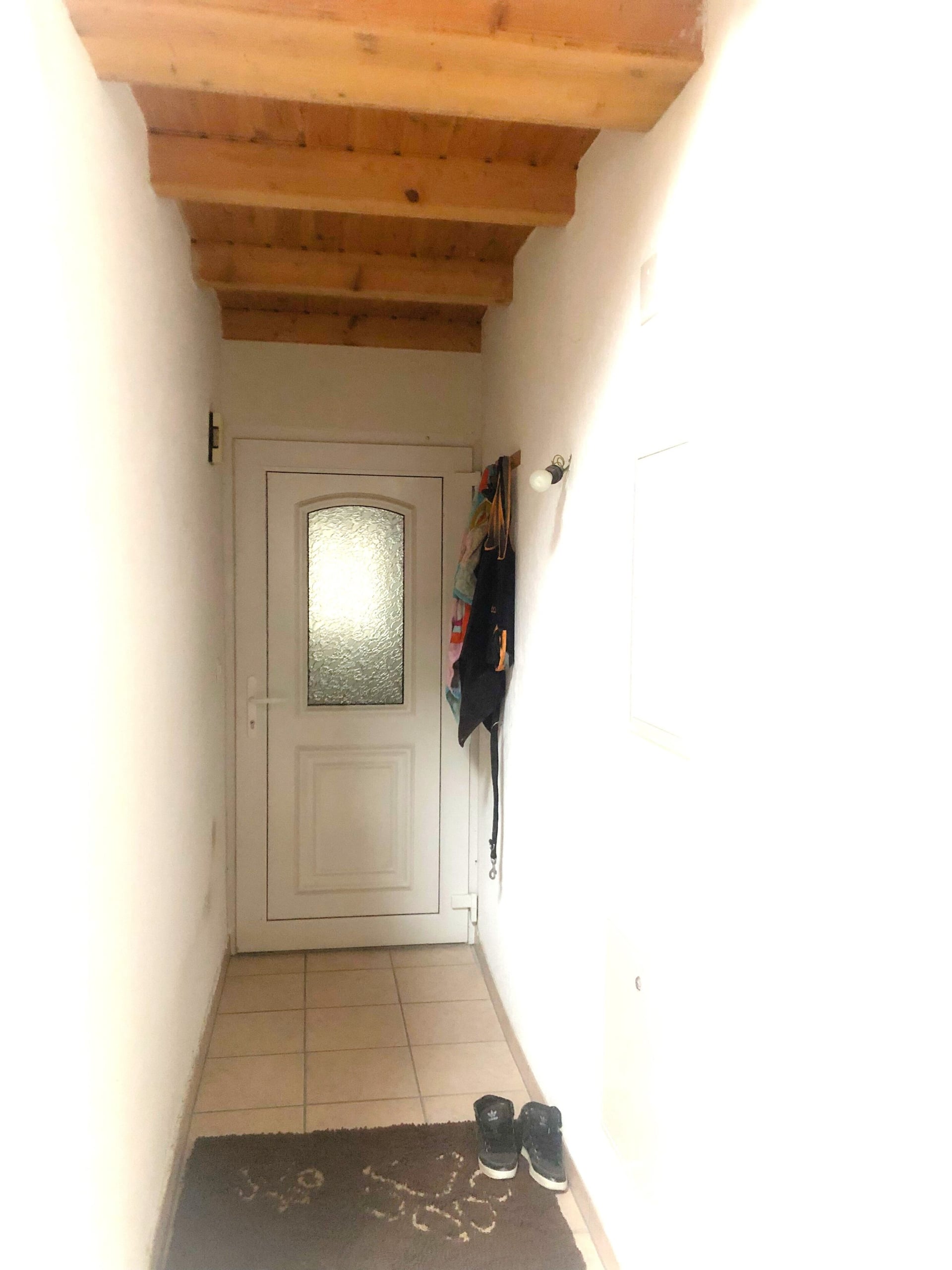 Appartement 2.5 pièces avec mezzanine à louer à Courtételle - photo 2