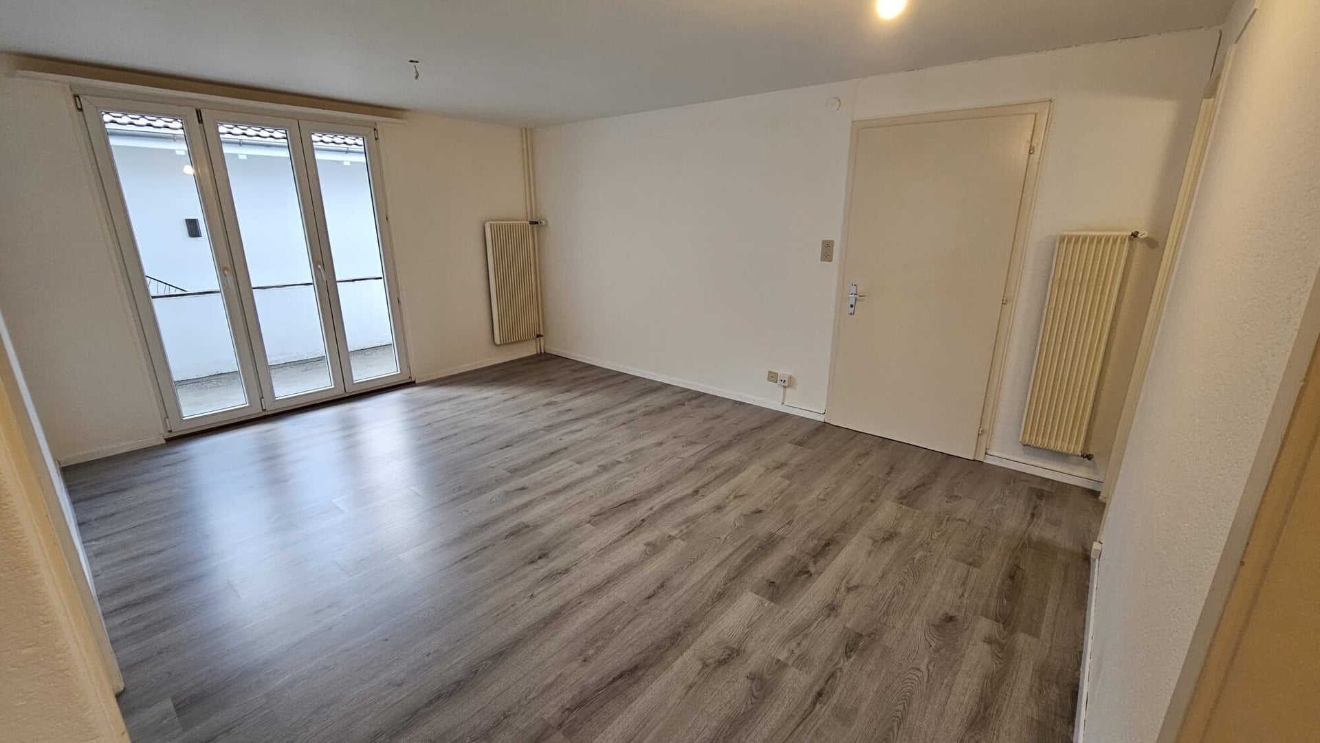 Appartement 3.5 pièces situé au centre de Courroux - photo 4