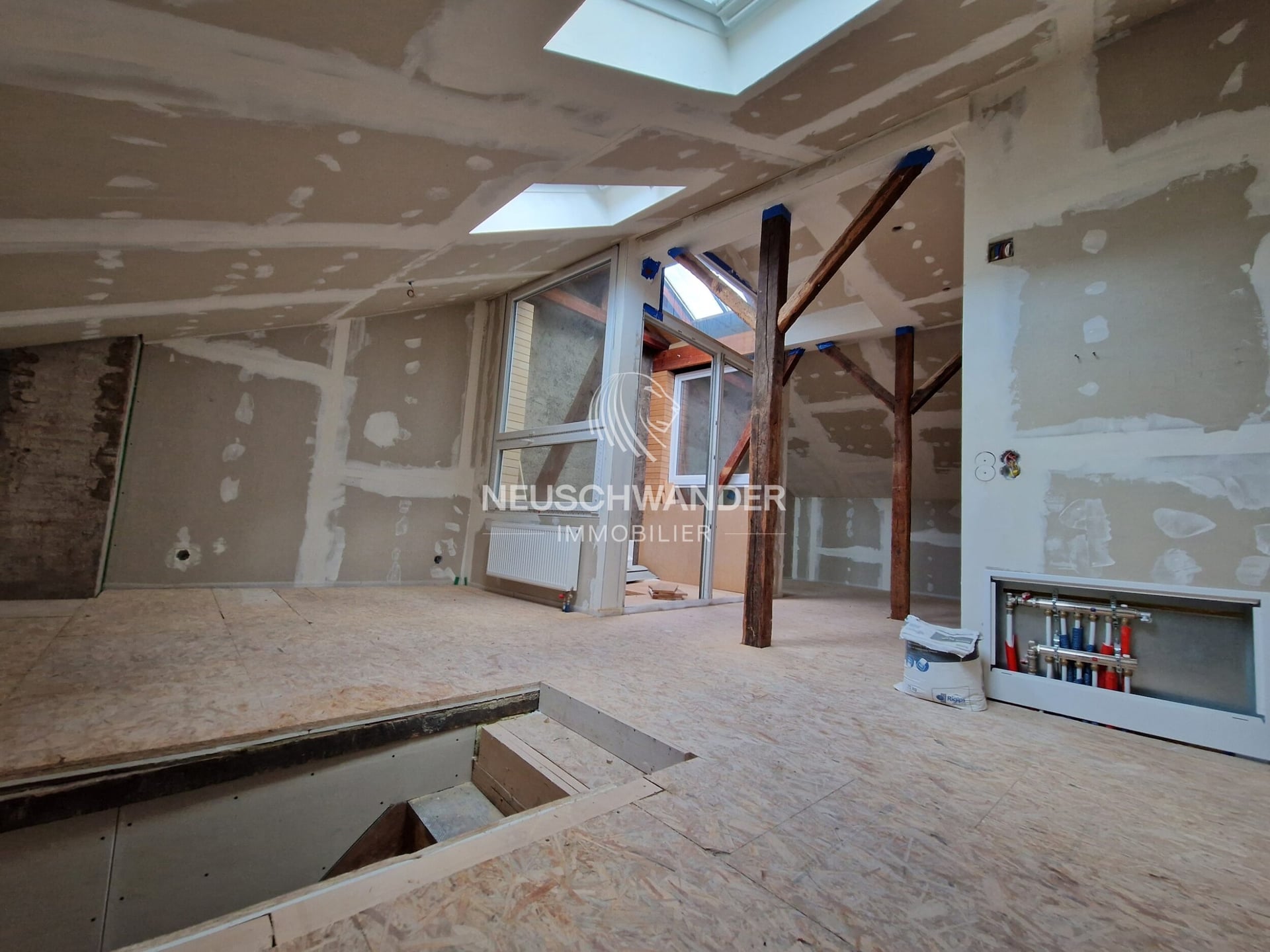 Loft en duplex de 2.5 pièces au 3ème étage à Delémont - photo 3