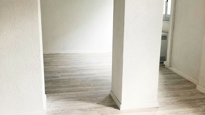 Surface commerciale n°4 de 25 m2 à louer à Reconvilier - photo 3