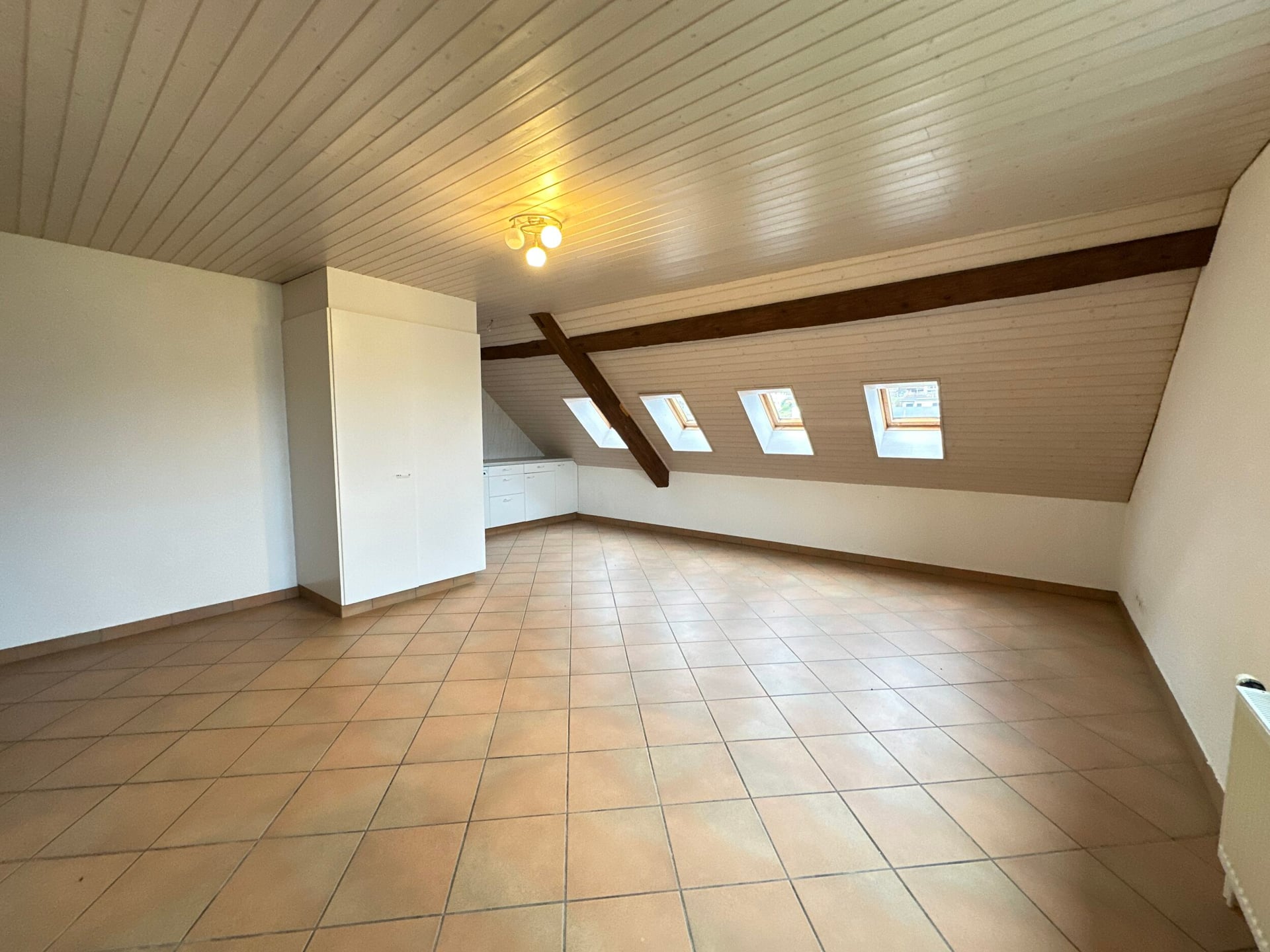 A louer appartement de 4.5 pièces à Chevenez - photo 3