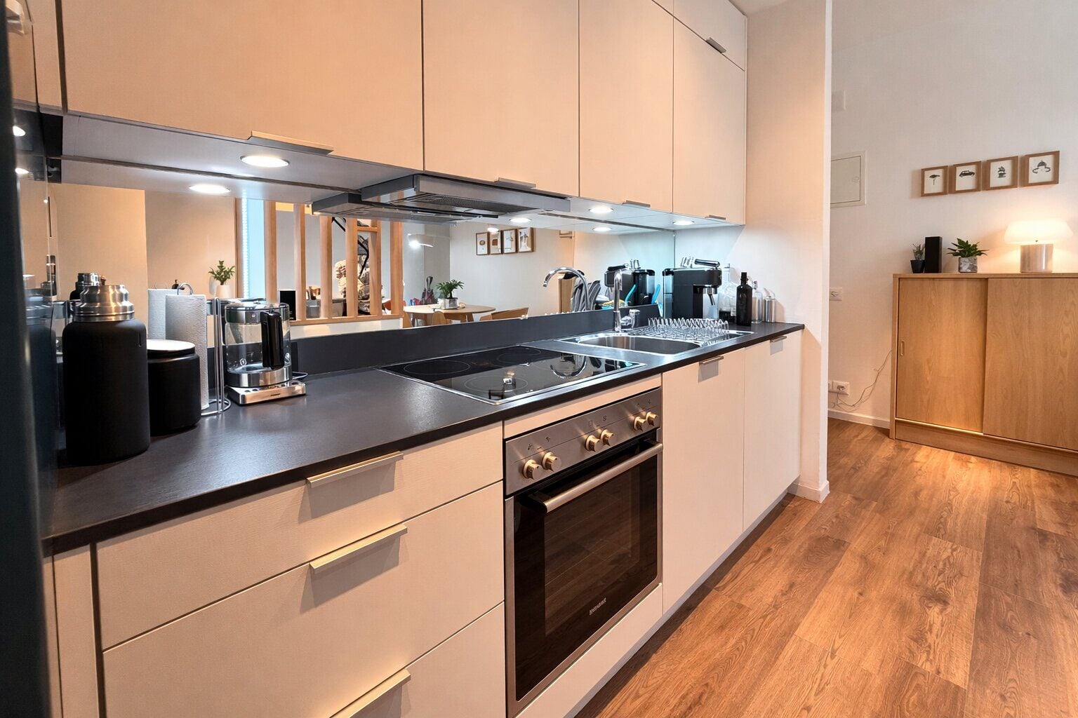 À louer bel appartement meublé et rénové de 2 pièces à Porrentruy - photo 1