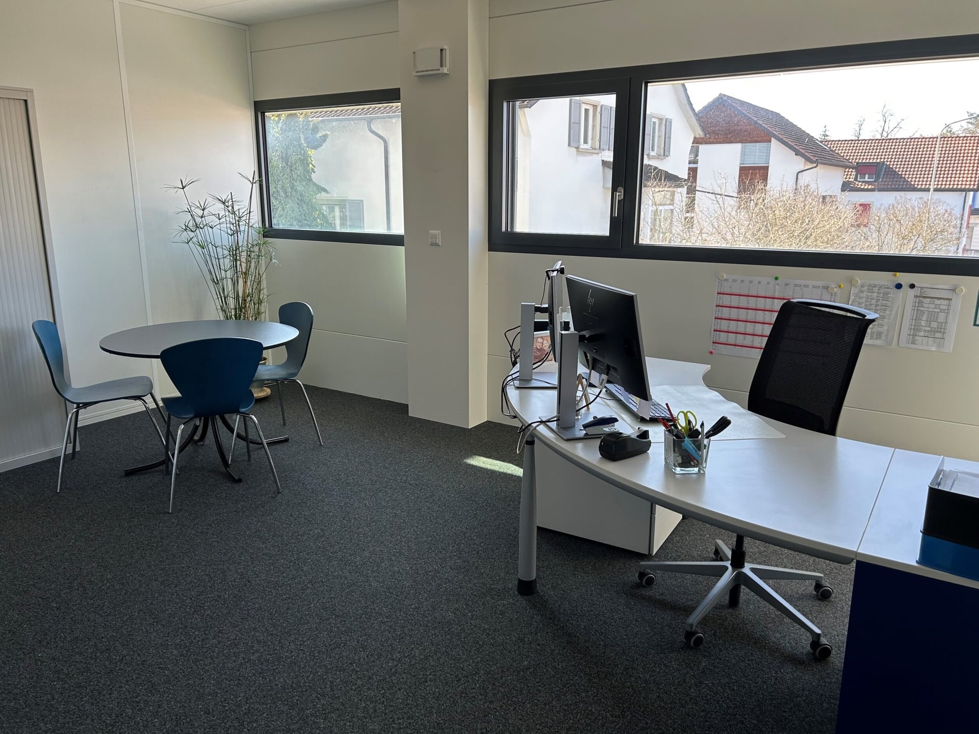 Surface commerciale de 198 m2 à louer dans la ville de Porrentruy - photo 3