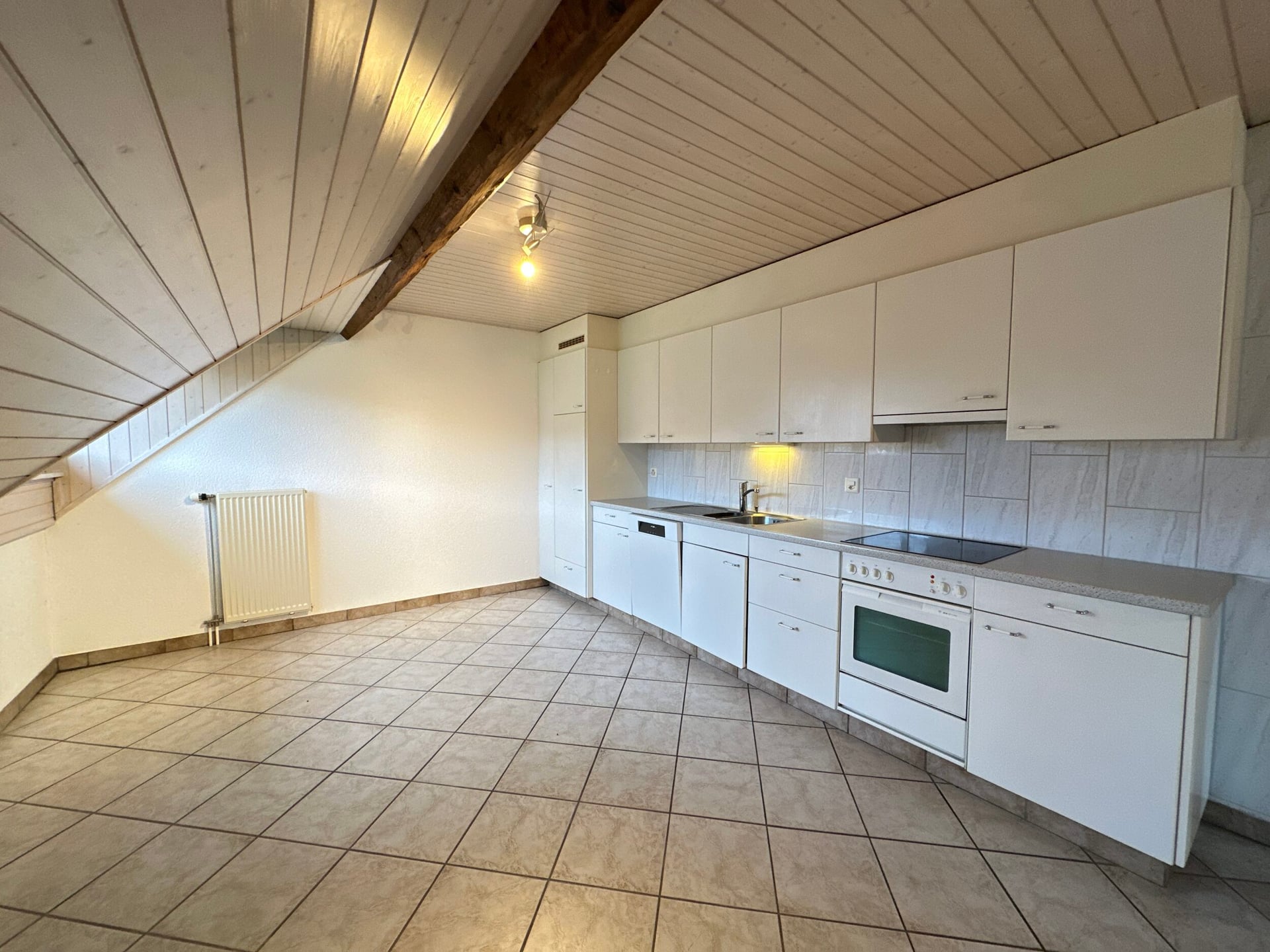 À Chevenez immeuble de rendement de 11 appartements à vendre - photo 4