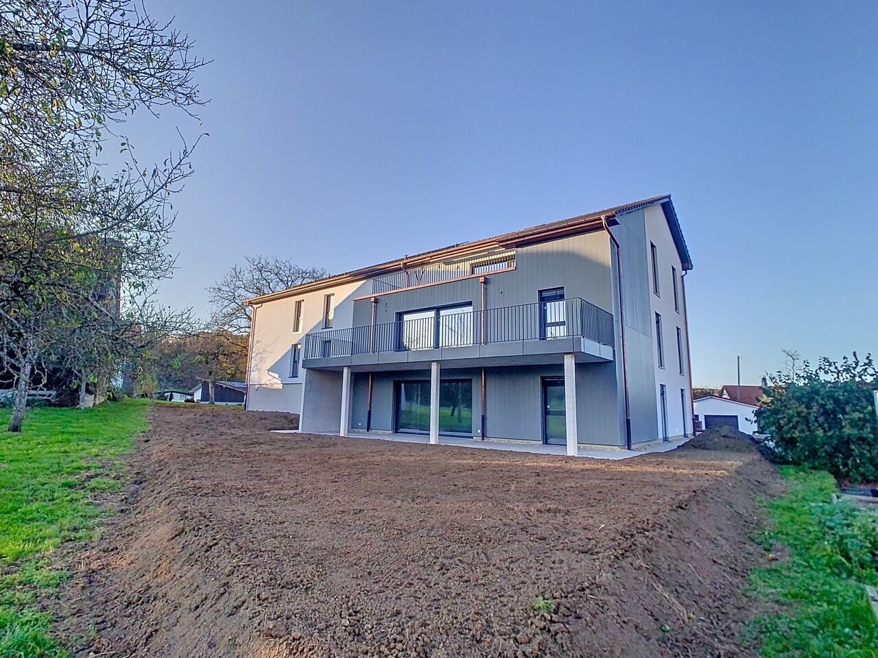 À vendre appartement de 3.5 pièces dans le village de Coeuve - photo 1