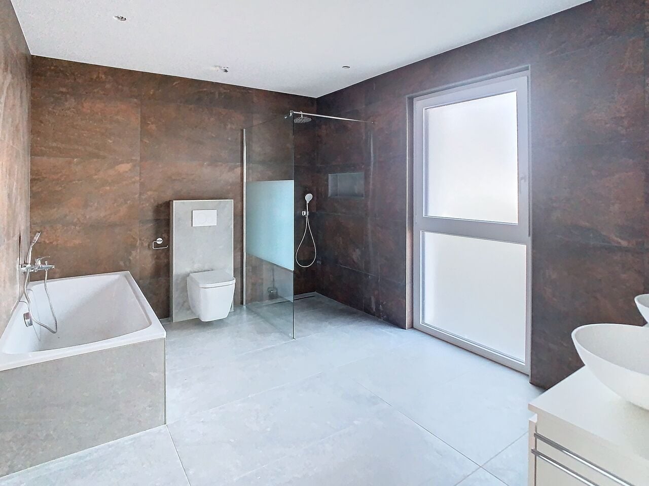 À vendre appartement de 3.5 pièces dans le village de Coeuve - photo 2