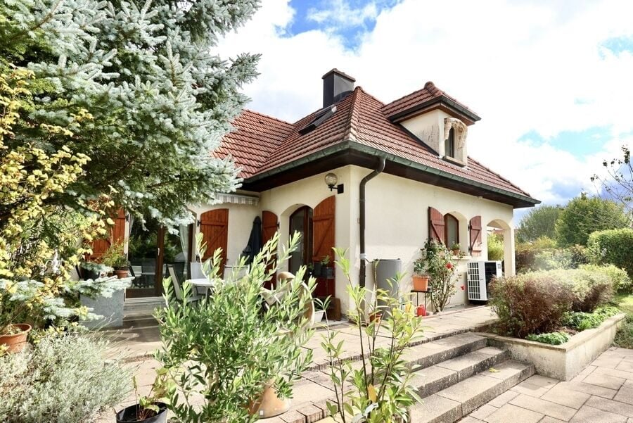 Villa familiale de 6 pièces avec piscine et jardin à Abbévillers - photo 2