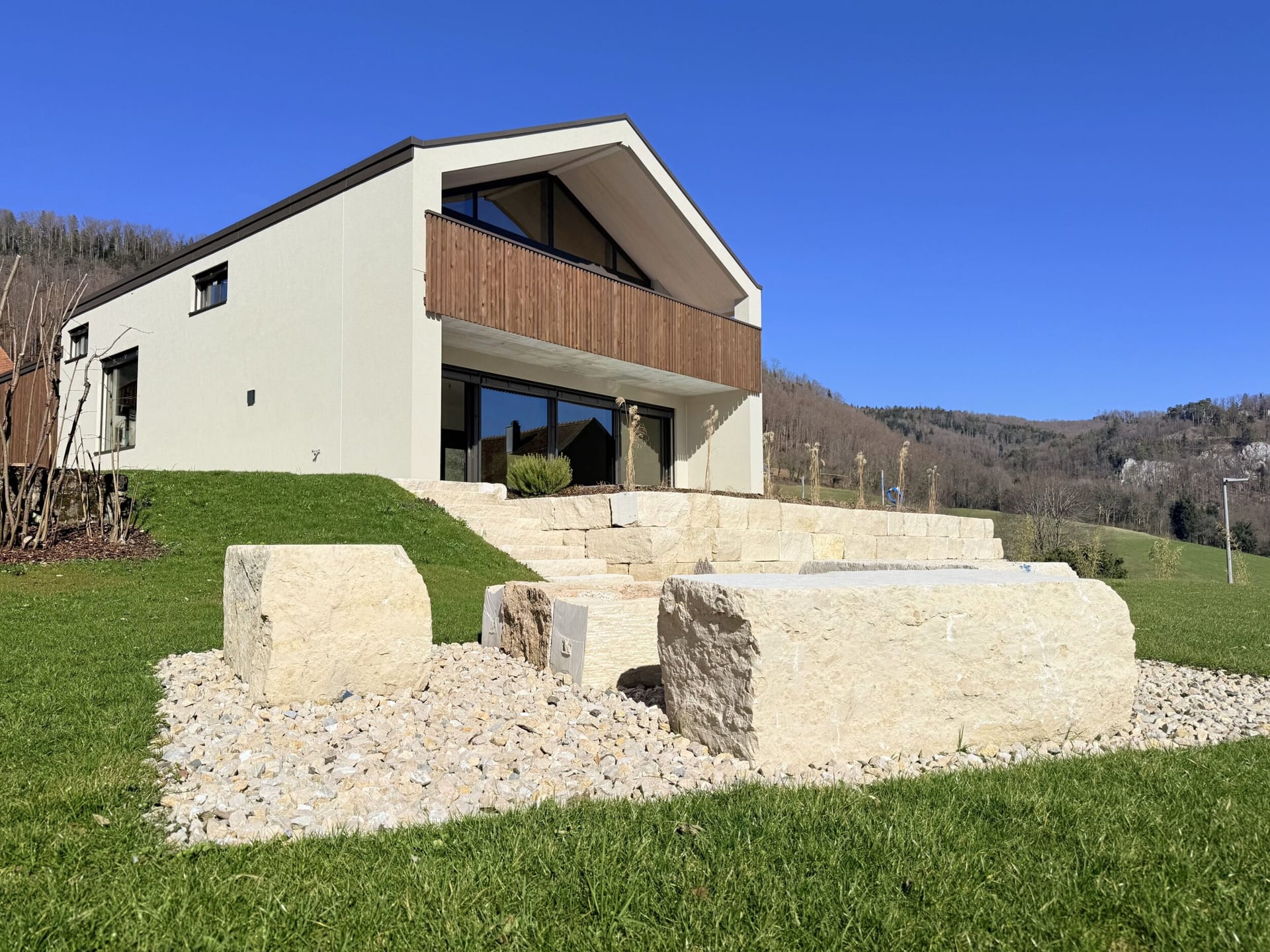 À vendre à Montavon maison de 6.5 pièces avec un terrain de 776 m² - photo 3