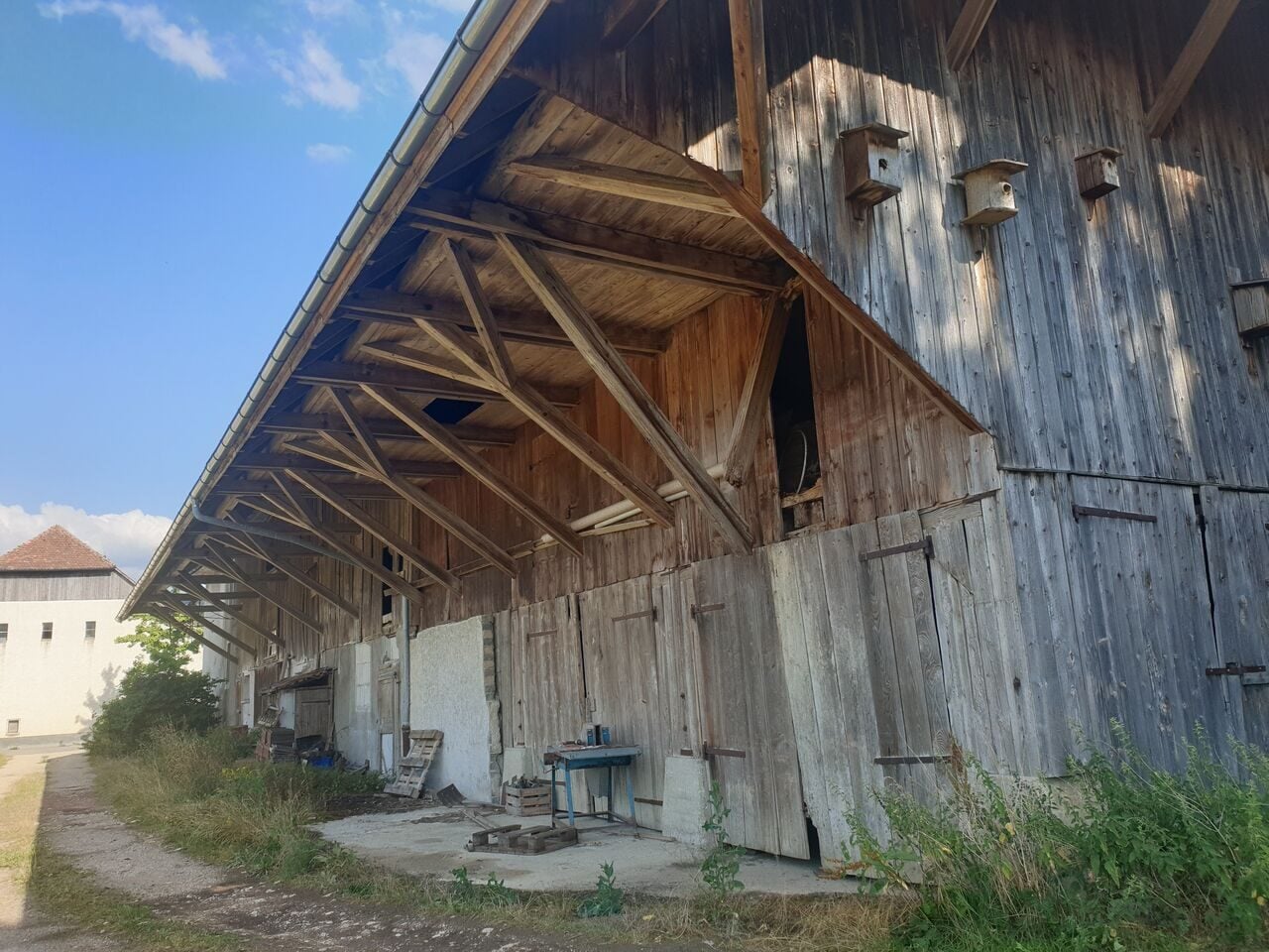 À vendre bâtisse à transformer à Bassecourt - photo 2