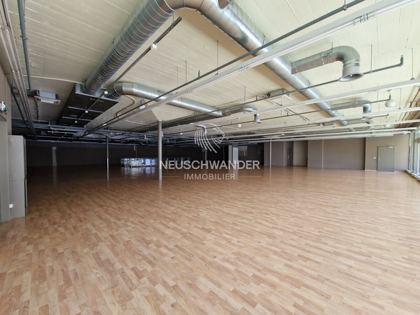 Immeuble de rendement mixte et 19 parkings à Delémont à vendre - photo 3