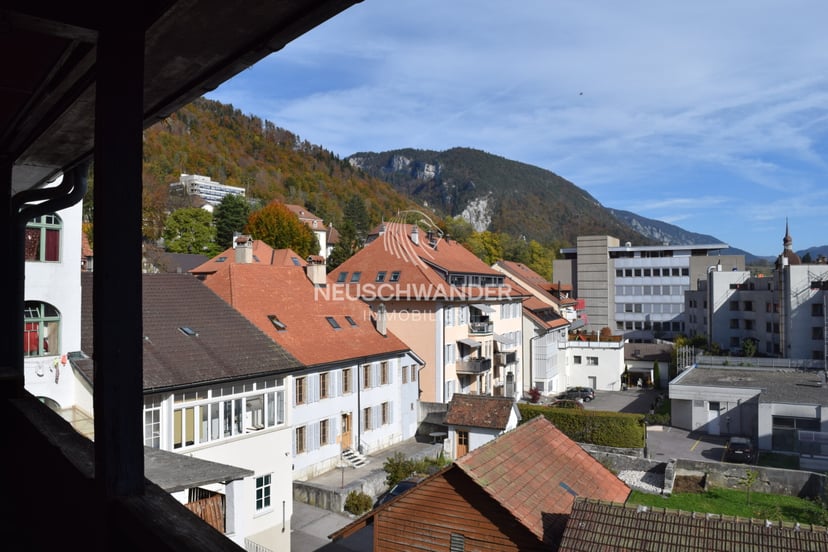 À vendre à Moutier immeuble de rendement de 3 logements et 1 commerce - photo 3