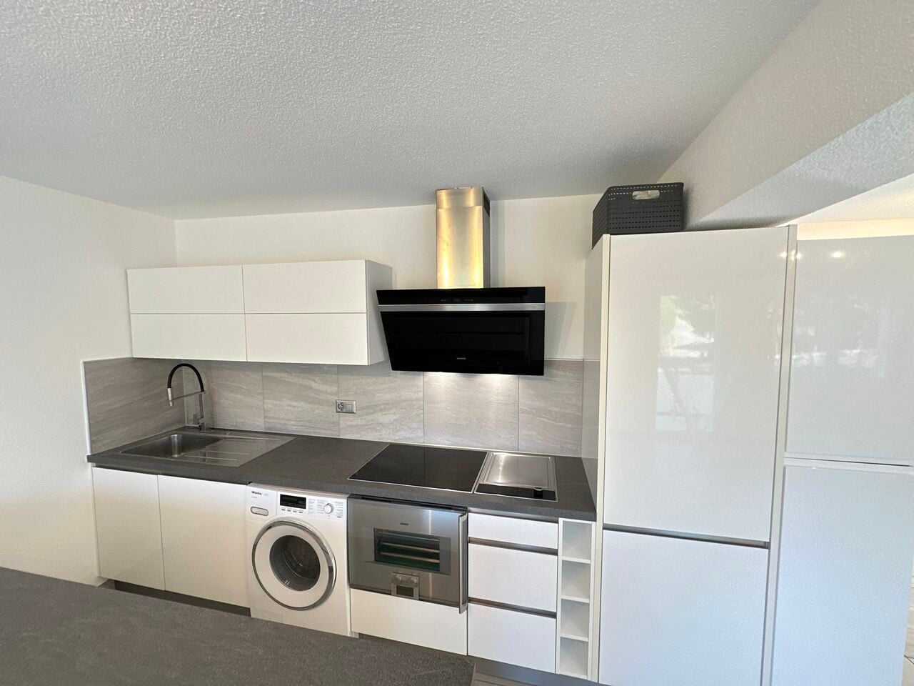 Bel immeuble de 8 appartements rénovés à vendre à Courgenay - photo 3