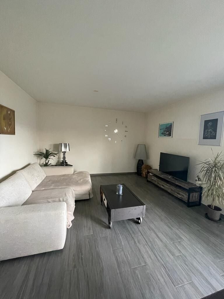 À vendre à Alle immeuble de 4 appartements et 1 restaurant - photo 4