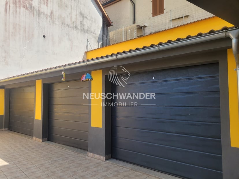 Maison de village rénovée avec 3 appartements à vendre à Courtemaîche - photo 3