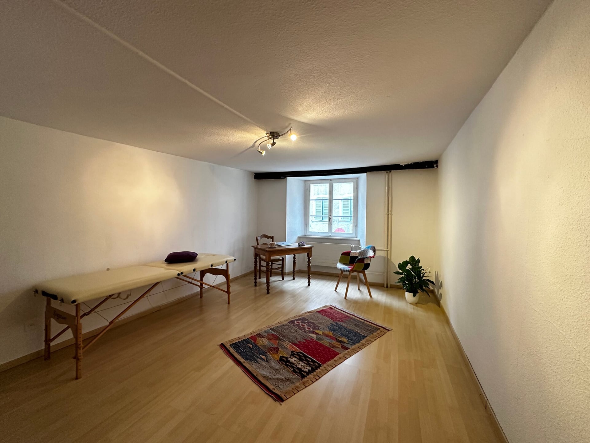 Immeuble de rendement mixte de 5 unités à vendre à Porrentruy - photo 4