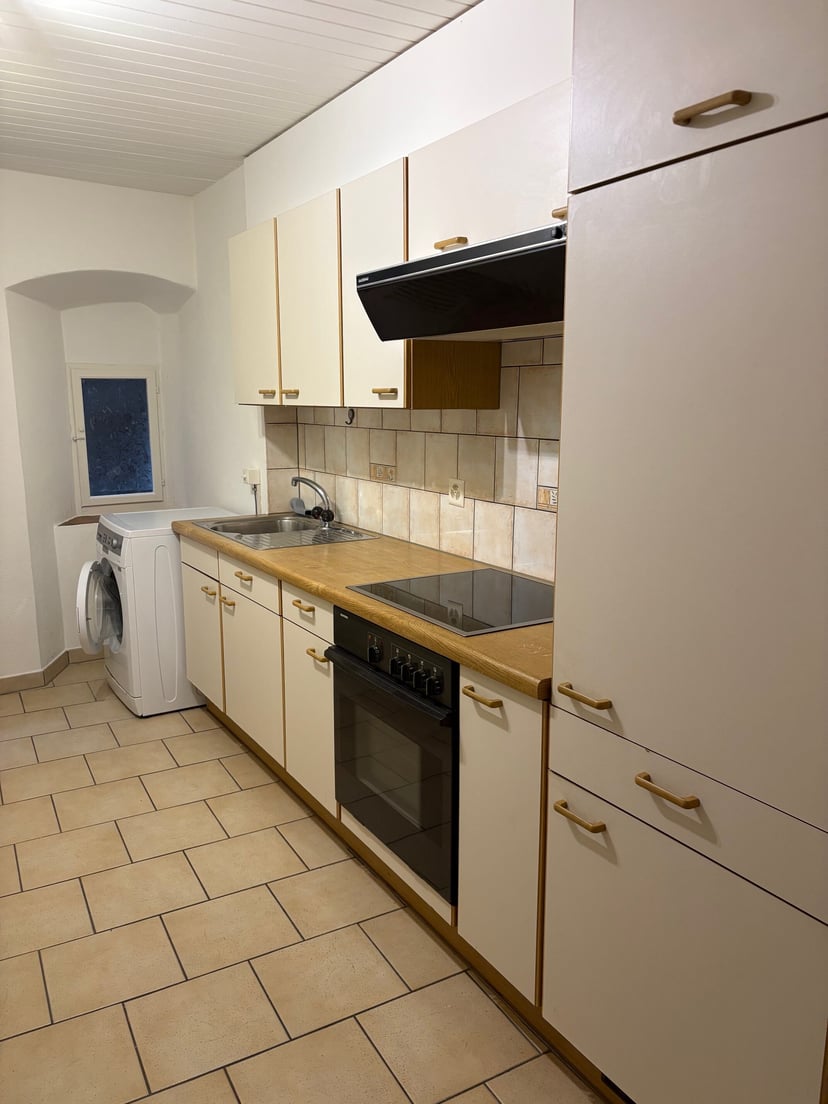 Immeuble de 4 logements et 1 surface commerciale à vendre à Porrentruy - photo 4