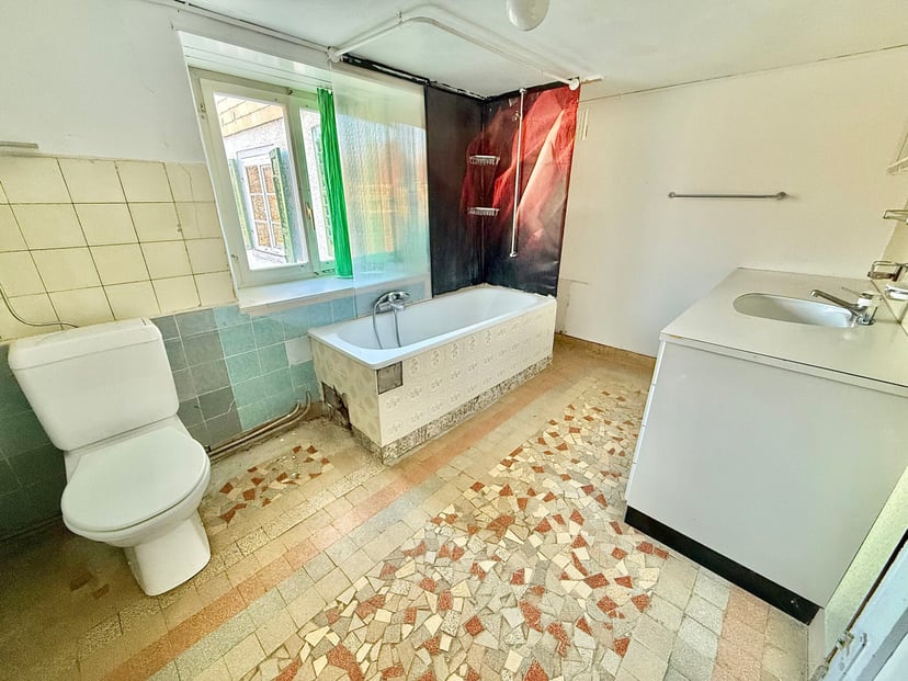 À vendre maison familiale de 5.5 pièces à rénover à Corban - photo 4