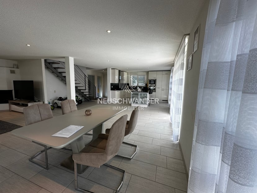 Maison familiale de 5.5 pièces à vendre à Bassecourt - photo 4